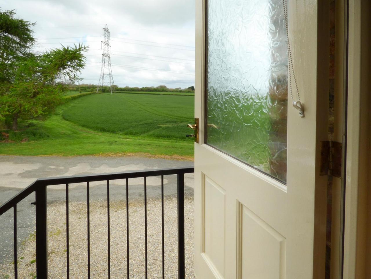 The Cart Shed Villa High Catton Bagian luar foto