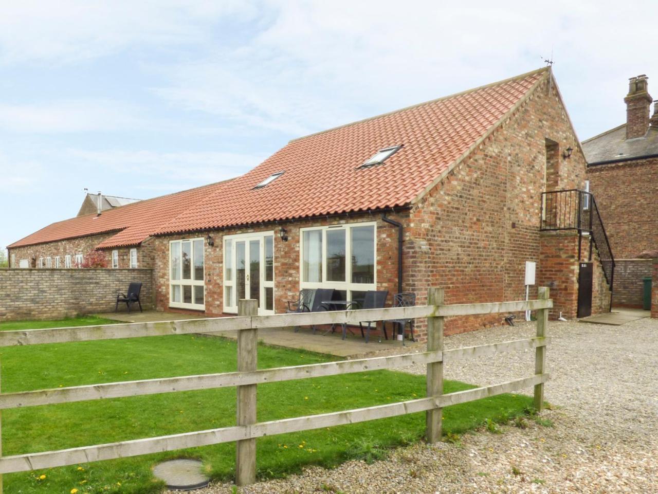 The Cart Shed Villa High Catton Bagian luar foto