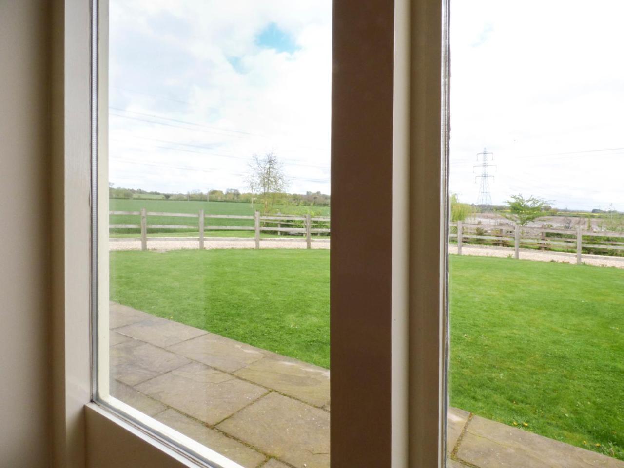 The Cart Shed Villa High Catton Bagian luar foto